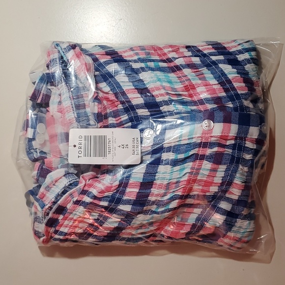 ❤️NWT VINTAGE TORRID PEPLUM SHOULDER TIES - CRINKLE GAUZE PLAID CAMI - PLUS SIZE - Picture 4 of 13